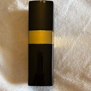 CHANEL #5 Eau de toilette 1.7 oz spray. Case is vintage, refill is new